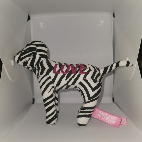 Victoria's Secret Pink Dogs Bundle - Picture 3 of 7